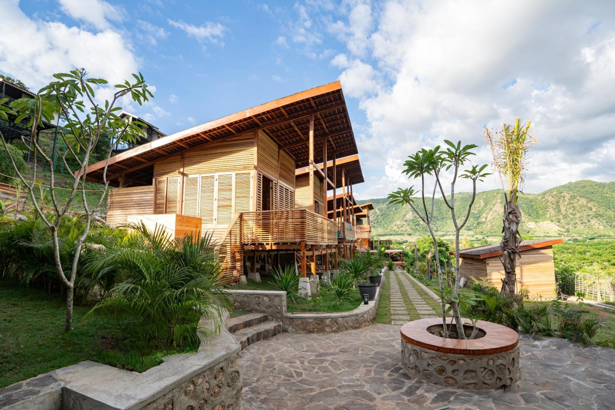 Bukit Samudra Hotel Lemonga ภายนอก รูปภาพ